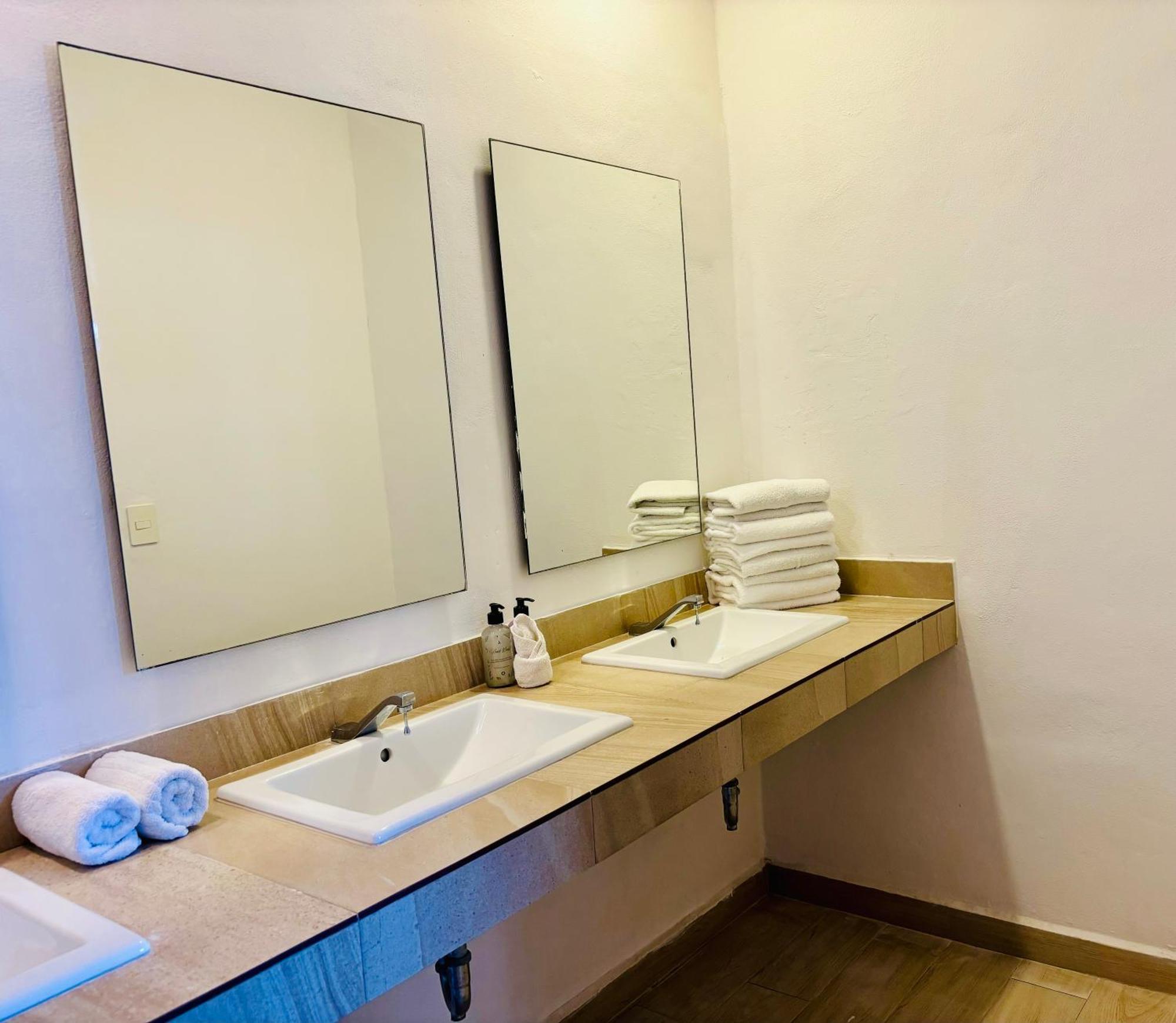 Digital Nomads Hotel & Coliving Cancun Bagian luar foto